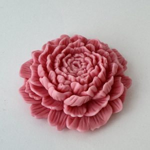 Lumânare decorativă artizanală „Bujor”